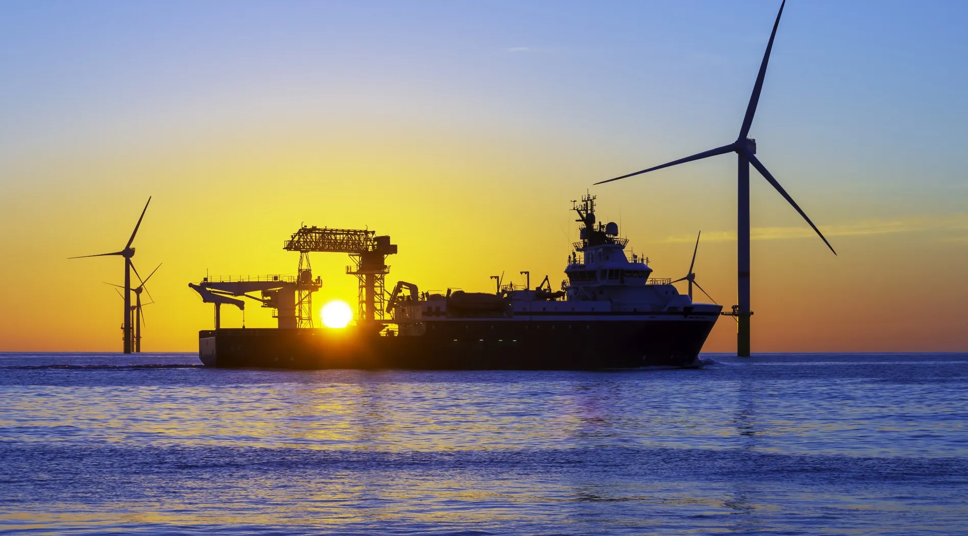 Exploring the Offshore Support Vessel Market: AHTS, PSV, MPSV, and Standby Technologies 7 workboat365