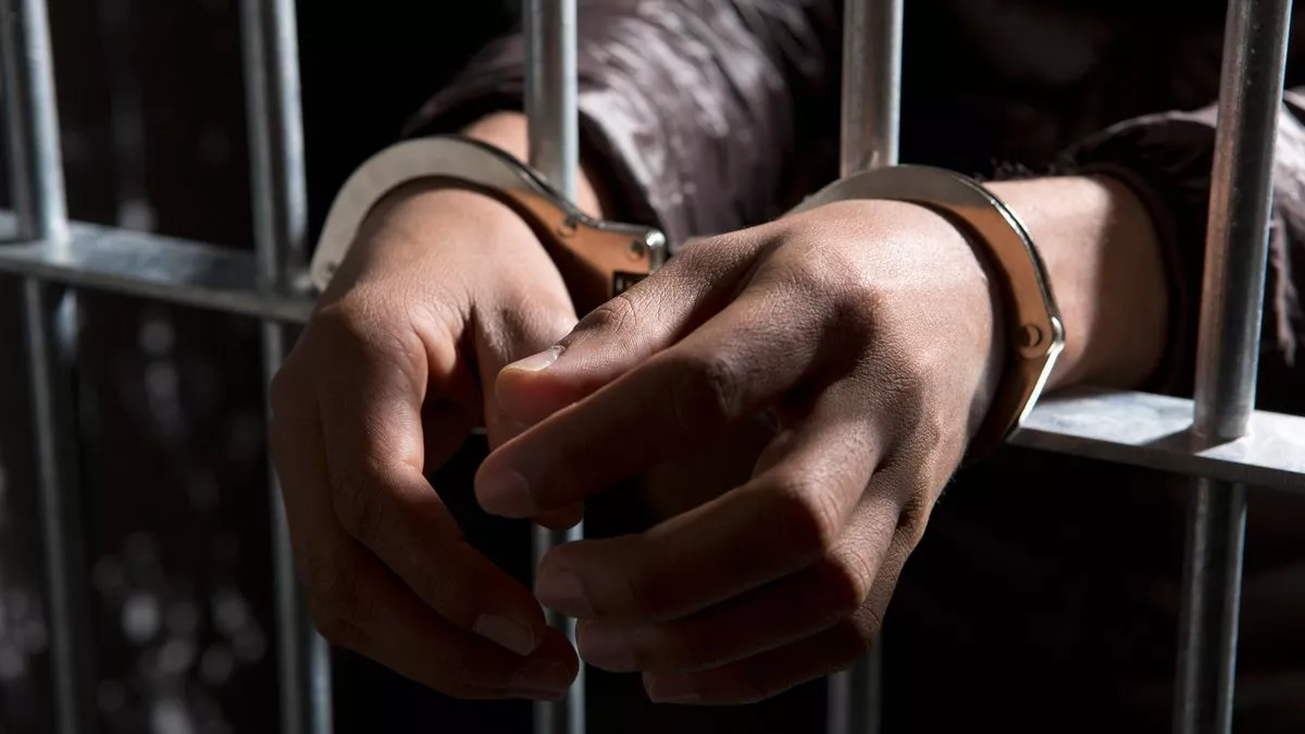 The Most Bizarre Laws Around the World: Strange but True! 7 Bizarre Laws Around the World